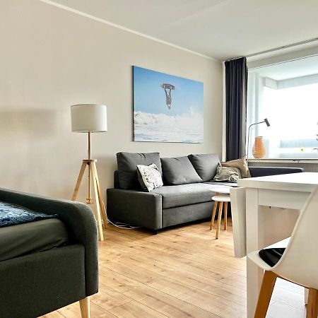 Weitblick Apartment Direkt Am Park Mit Kostenlosem Parkplatz Bremerhaven Exterior foto